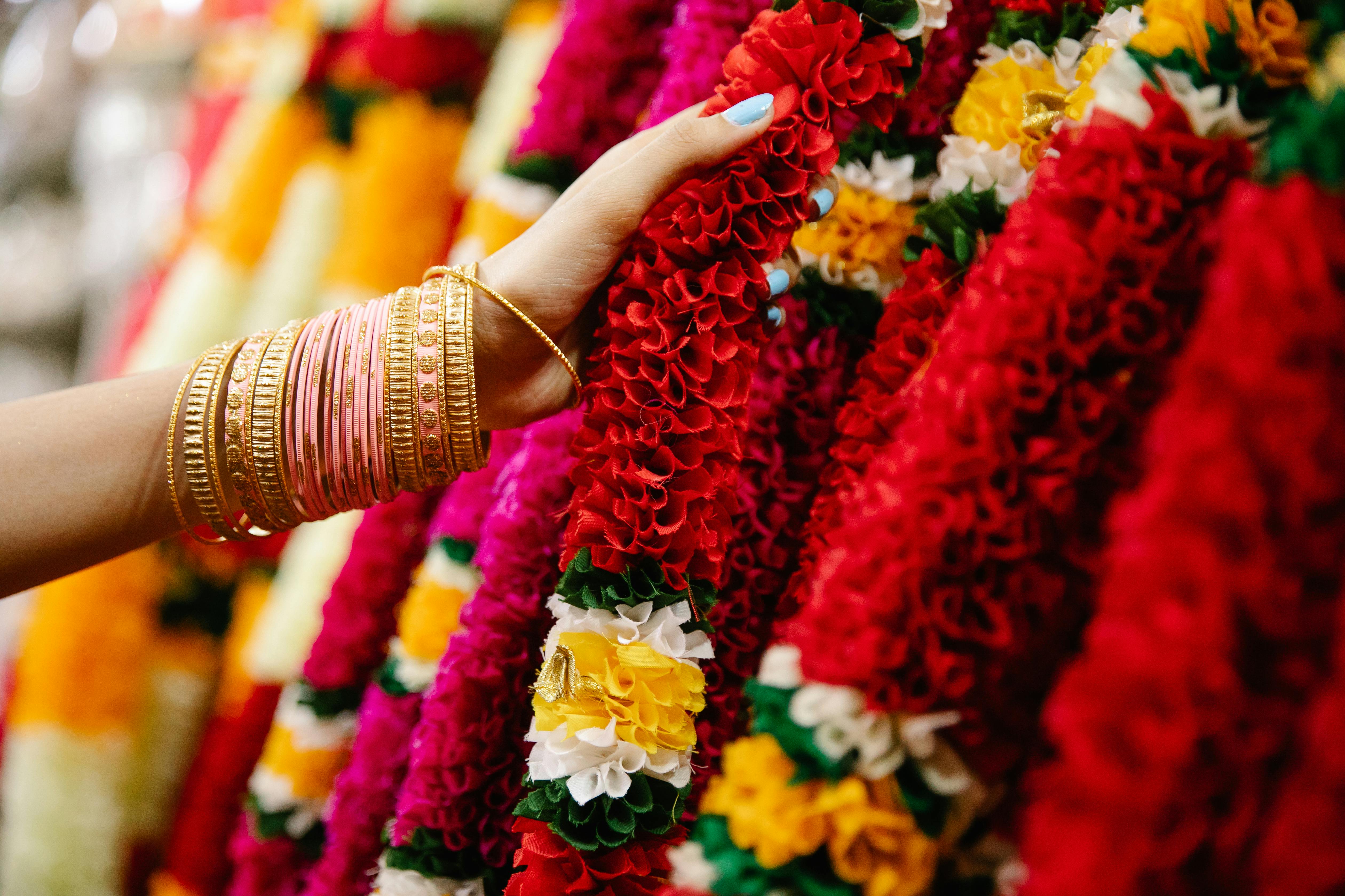 festival flower garlands